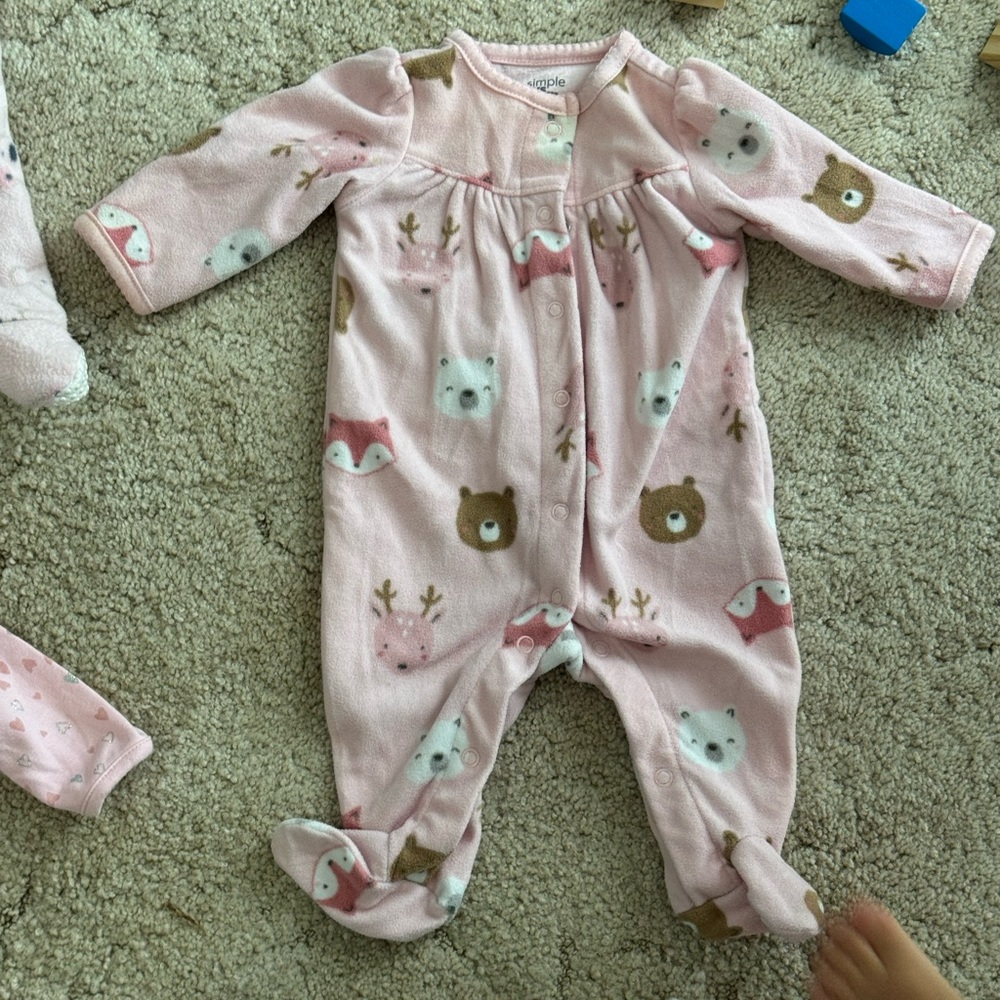 Sleepers and Swim suit 0/3 girls